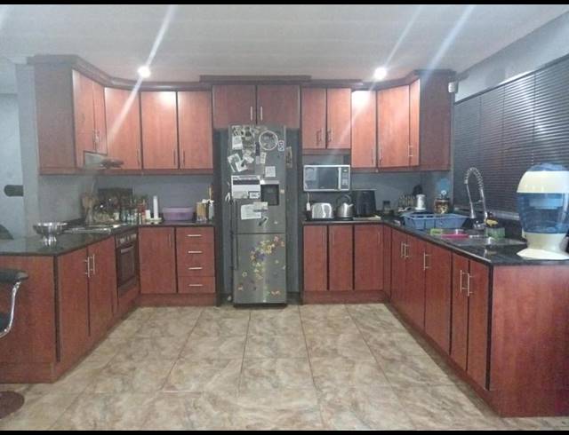 3 BEDROOM HOUSE FOR SALE IN SUNFORD